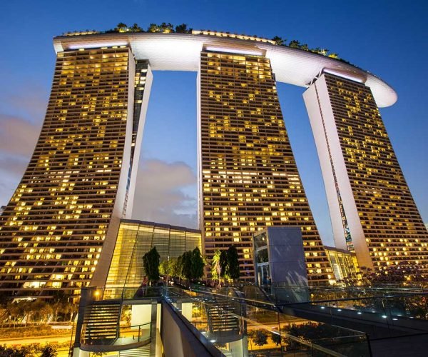 marina-bay-sands-at-night-small.jpg marina-bay-sands-at-night-small.jpg